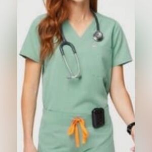 FIGS Jade Green V-Neck Scrub Top